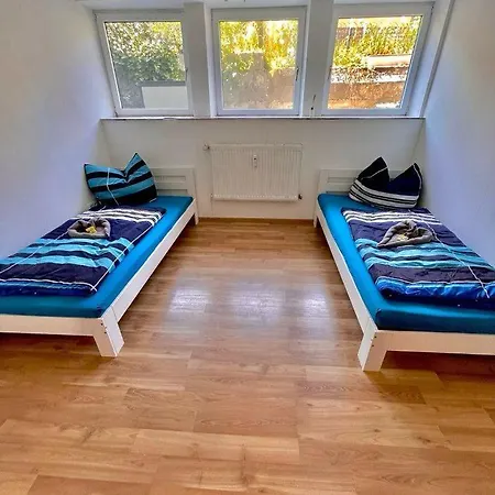 Monteurwohnung, 2 Parkplaetze, Flexible Anreise,internet, Lage * Appenweier